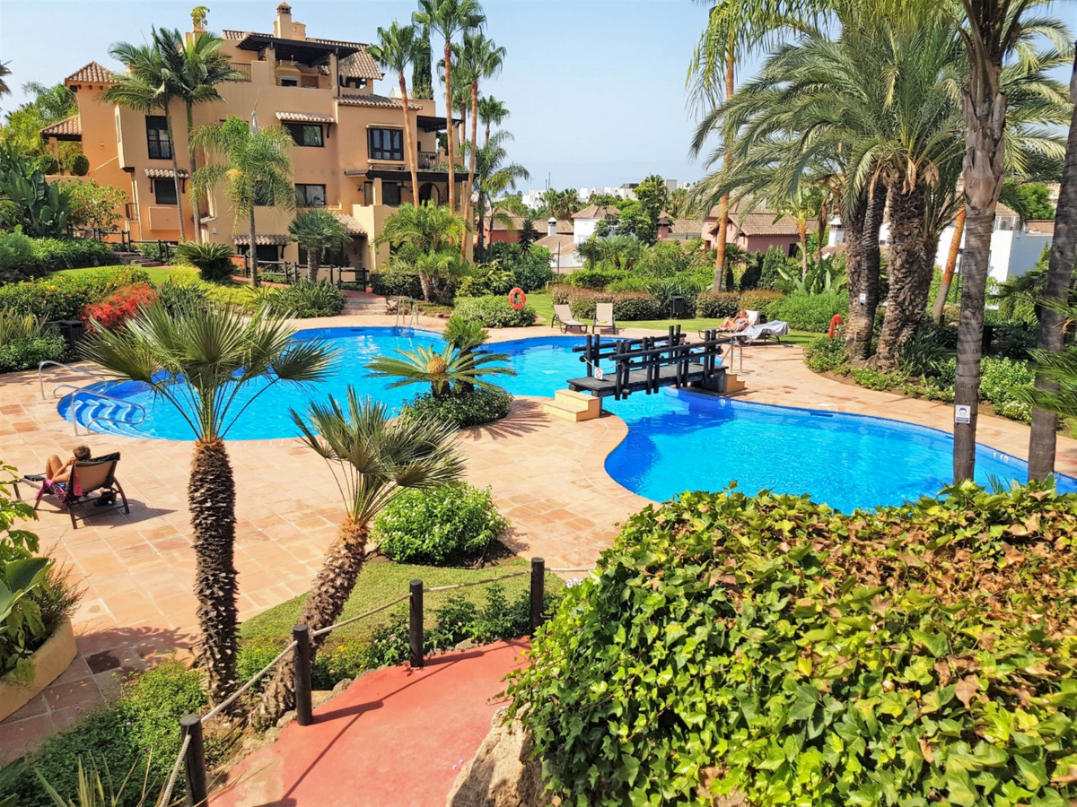 https://cdn.resales-online.com/public/mkoe0ez98i/properties/69169adebf1d11eca97d0217bc231ef4/w1200/1-7980e48d732b6fc85c14b43b94d2aa54.jpg?v=1650702958