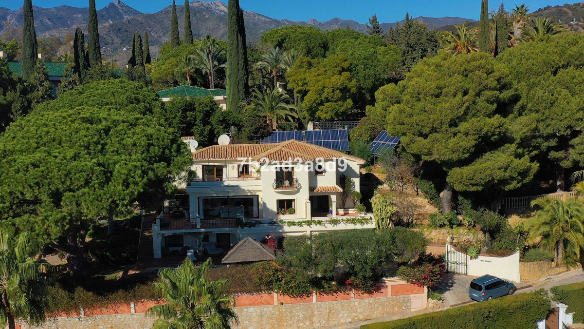https://cdn.resales-online.com/public/7b2ad3a8d9/properties/74373b46435c11ed98460217bc231ef4/w1200/1-7980e48d732b6fc85c14b43b94d2aa54.jpg?v=1664836313