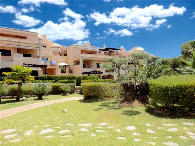 https://cdn.resales-online.com/public/g0fcfa5t1d/properties/9931f762343411edad230217bc231ef4/w1200/1-7980e48d732b6fc85c14b43b94d2aa54.jpg?v=1663167203
