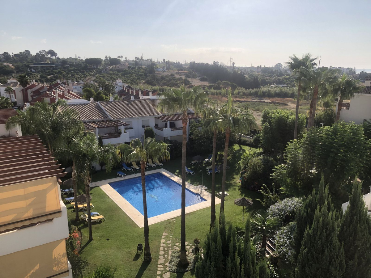 https://cdn.resales-online.com/public/trh8i69rb9/properties/accaac1540ab11edad230217bc231ef4/w1200/1-7980e48d732b6fc85c14b43b94d2aa54.jpg?v=1664560278