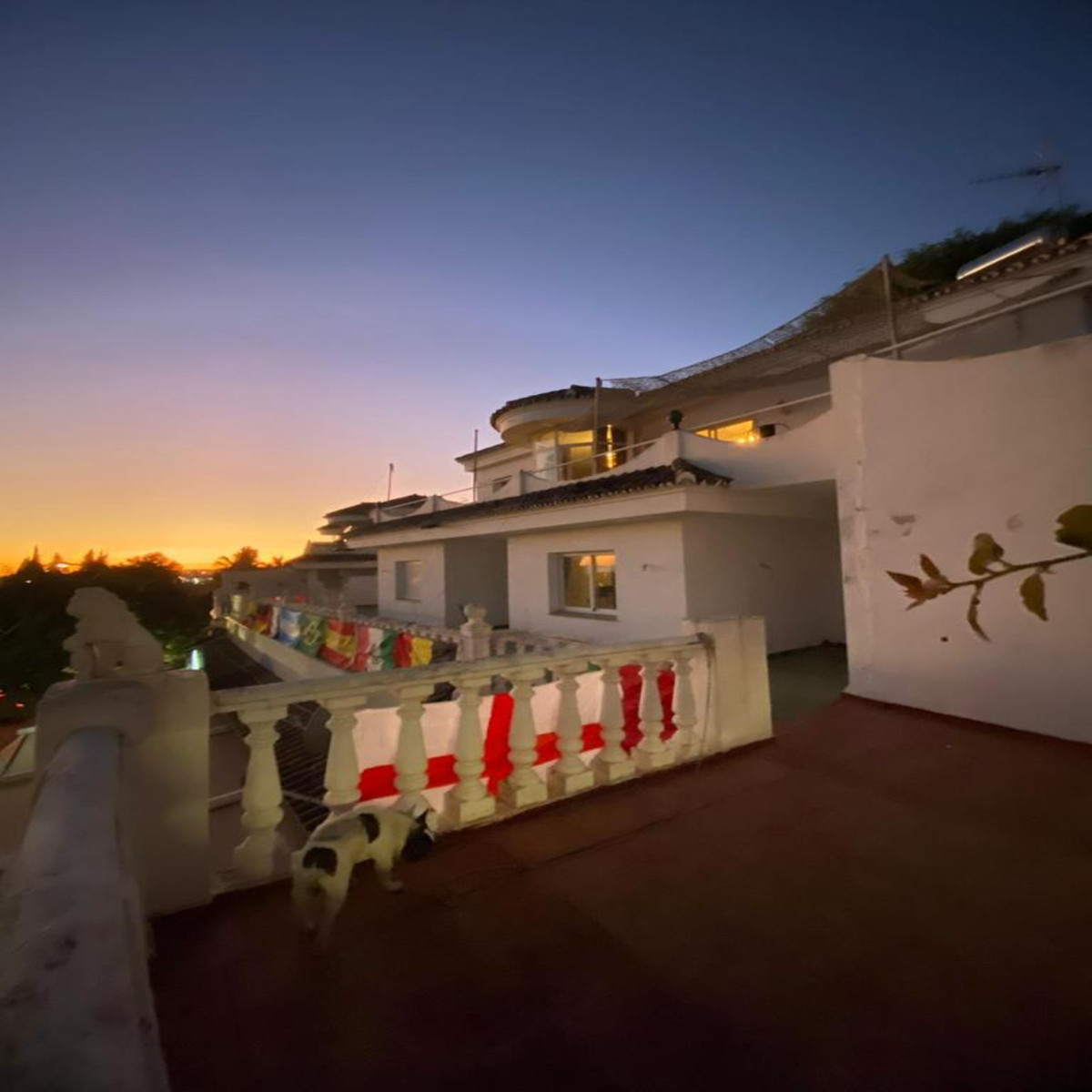 https://cdn.resales-online.com/public/tvd64zcaq6/properties/4c8243a8bd7011ed84bd0217bc231ef4/w1200/1-7980e48d732b6fc85c14b43b94d2aa54.jpg?v=1678256153