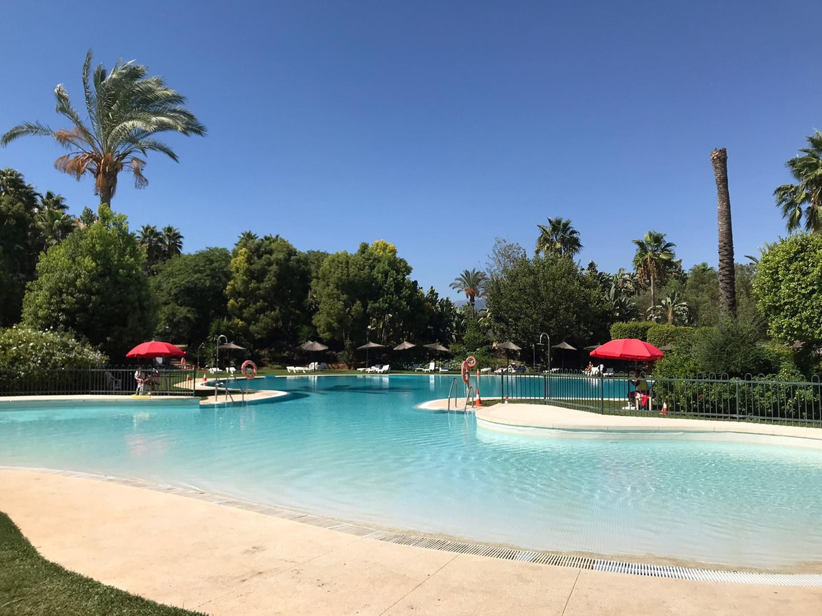 https://cdn.resales-online.com/public/92cqrna9i0/properties/3de14e1c7b9911ed98460217bc231ef4/w1200/1-7980e48d732b6fc85c14b43b94d2aa54.jpg?v=1671024510