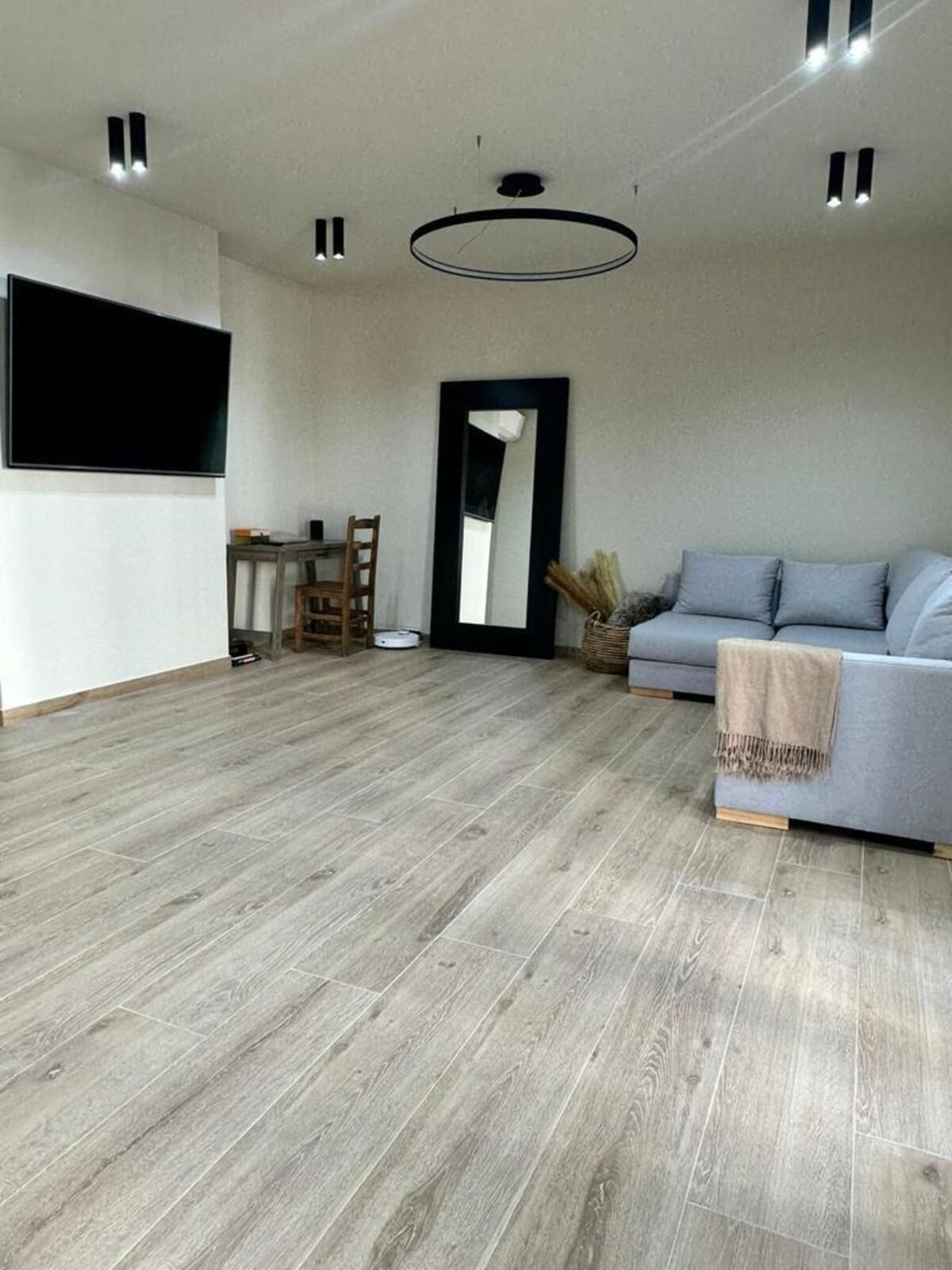 https://cdn.resales-online.com/public/v769rendpm/properties/0047ee93ce1611ed84bd0217bc231ef4/w1200/1-7980e48d732b6fc85c14b43b94d2aa54.jpg?v=1682175433