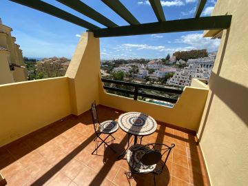 https://cdn.resales-online.com/public/me17870puz/properties/a007a4203fcf11edad230217bc231ef4/w1200/1-7980e48d732b6fc85c14b43b94d2aa54.jpg?v=1683284002