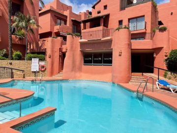 https://cdn.resales-online.com/public/dgpwbkb3l1/properties/c025057057a911eea6080217bc231ef4/w1200/1-7980e48d732b6fc85c14b43b94d2aa54.jpg?v=1695225014