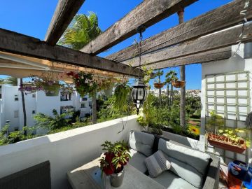https://cdn.resales-online.com/public/ywcr93z9ju/properties/303ac70b3d9f11eea7b50217bc231ef4/w1200/1-7980e48d732b6fc85c14b43b94d2aa54.jpg?v=1692357866
