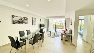 https://cdn.resales-online.com/public/voaggfjz49/properties/2c6587374b5111eea6080217bc231ef4/w1200/1-7980e48d732b6fc85c14b43b94d2aa54.jpg?v=1693856152