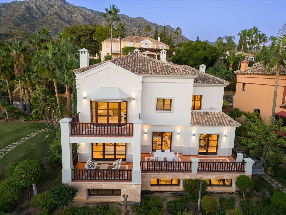 https://cdn.resales-online.com/public/srkj52ppih/properties/af8dbdce8dd611eeb0180217bc231ef4/w1200/1-7980e48d732b6fc85c14b43b94d2aa54.jpg?v=1701170844