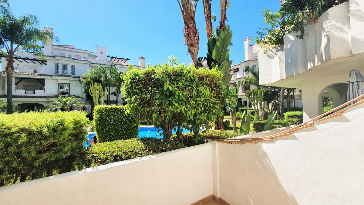 https://cdn.resales-online.com/public/ii7dbiqcgd/properties/0dfed666133411eda97d0217bc231ef4/w1200/10-bb915d1cb19341576dcdc994b81ab9c5.jpg?v=1659538904