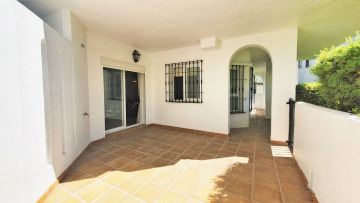 https://cdn.resales-online.com/public/ii7dbiqcgd/properties/0dfed666133411eda97d0217bc231ef4/w1200/13-5fd73dea700db77384c091ca9818b1a9.jpg?v=1659538904