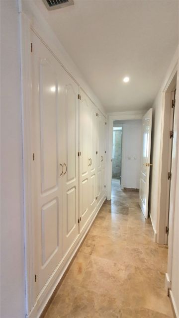 https://cdn.resales-online.com/public/ii7dbiqcgd/properties/0dfed666133411eda97d0217bc231ef4/w1200/17-dd5fcd4f0eb487dfa3803f7e20814c0e.jpg?v=1659538904