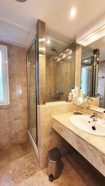 https://cdn.resales-online.com/public/ii7dbiqcgd/properties/0dfed666133411eda97d0217bc231ef4/w1200/27-f6e8bc237ba13ac4c268badec6354f3d.jpg?v=1661186378