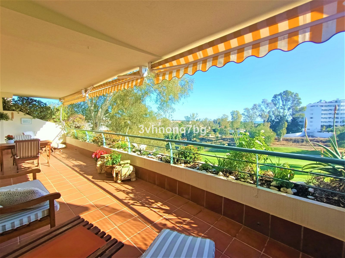 https://cdn.resales-online.com/public/3vhnonq7bg/properties/62231df0605b11ed98460217bc231ef4/w1200/1-7980e48d732b6fc85c14b43b94d2aa54.jpg?v=1671015309