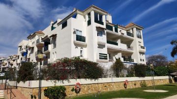 https://cdn.resales-online.com/public/cewomivt0o/properties/70186185cd4711ed84bd0217bc231ef4/w1200/1-7980e48d732b6fc85c14b43b94d2aa54.jpg?v=1679998157