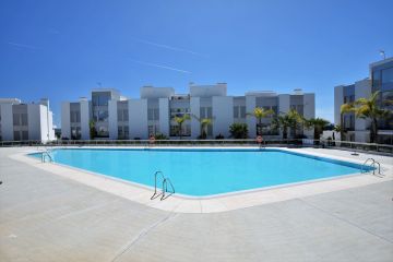 https://cdn.resales-online.com/public/b3evhsn1uj/properties/eff08ff6cd8e11ed84bd0217bc231ef4/w1200/1-7980e48d732b6fc85c14b43b94d2aa54.jpg?v=1680029364
