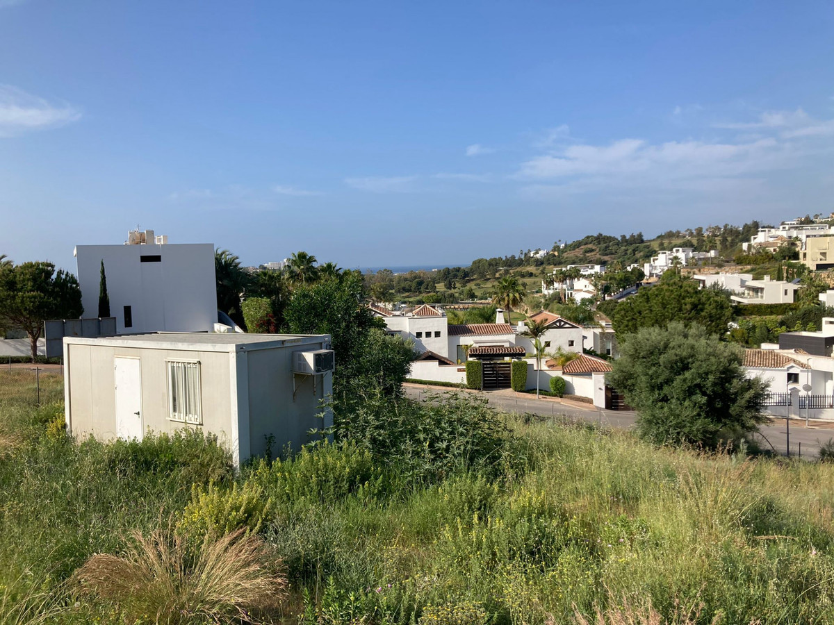 https://cdn.resales-online.com/public/ud1c46n7d0/properties/b93ce4a5e28311edb6600217bc231ef4/w1200/1-7980e48d732b6fc85c14b43b94d2aa54.jpg?v=1682332689