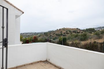 https://cdn.resales-online.com/public/6u5vbuh1hk/properties/da2ee8f0faba11edb6600217bc231ef4/w1200/15-11d12f2f454f2f5e9b981fdd8b901d51.jpg?v=1684995194