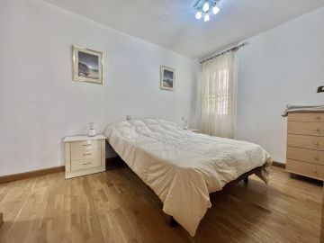 https://cdn.resales-online.com/public/aa2saqz9w9/properties/f860765dfa3211edb6600217bc231ef4/w1200/8-e64a9055bba3e77ac8aca3b893cdf826.jpg?v=1684936976