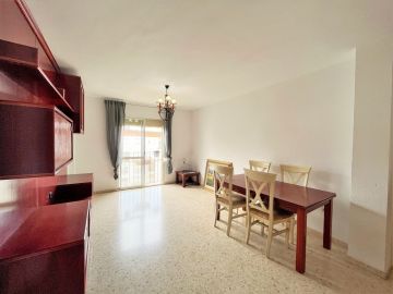 https://cdn.resales-online.com/public/u3l2ad5ic9/properties/9a134830fa2f11edb6600217bc231ef4/w1200/2-5bd7b9d04b45e33852eaf0ec6670150d.jpg?v=1684940805