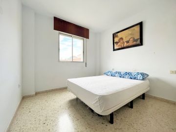 https://cdn.resales-online.com/public/u3l2ad5ic9/properties/9a134830fa2f11edb6600217bc231ef4/w1200/12-53013098fcab6c38b1379cd33298e050.jpg?v=1684940805