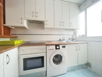 https://cdn.resales-online.com/public/u3l2ad5ic9/properties/9a134830fa2f11edb6600217bc231ef4/w1200/4-c23c0f86247804fa50226aecd8b0b2c8.jpg?v=1684940805