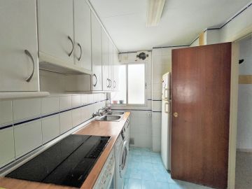 https://cdn.resales-online.com/public/u3l2ad5ic9/properties/9a134830fa2f11edb6600217bc231ef4/w1200/10-bb915d1cb19341576dcdc994b81ab9c5.jpg?v=1684940805