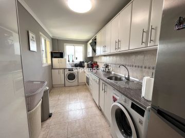 https://cdn.resales-online.com/public/cap6mgdmx9/properties/581c879bfa2911edb6600217bc231ef4/w1200/3-e898b2bb2a2fdfd06d2c39894dce8316.jpg?v=1684934006