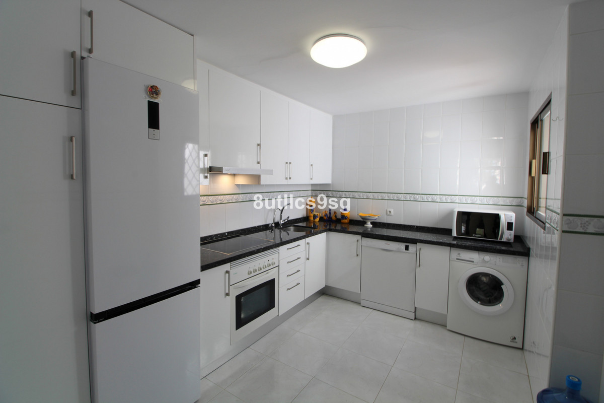 https://cdn.resales-online.com/public/8utllcs9sg/properties/21e37180f9f511edb6600217bc231ef4/w1200/6-241328e1bcc9c0d8ce1222beb6c967a8.jpg?v=1684910274