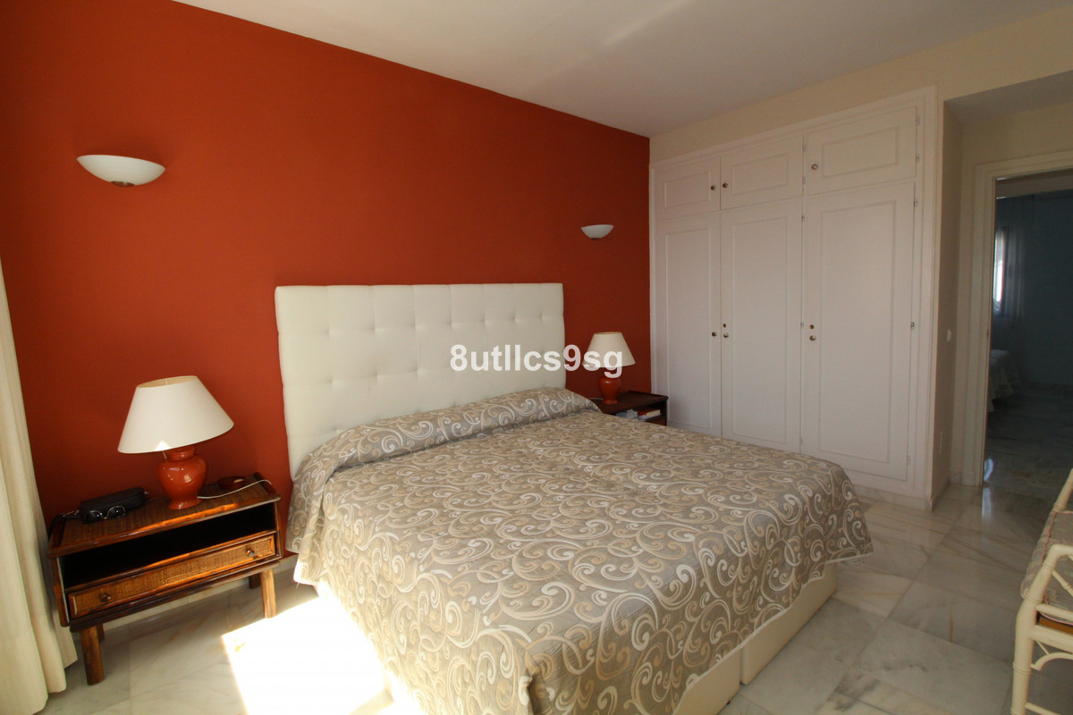 https://cdn.resales-online.com/public/8utllcs9sg/properties/21e37180f9f511edb6600217bc231ef4/w1200/10-bb915d1cb19341576dcdc994b81ab9c5.jpg?v=1684910274