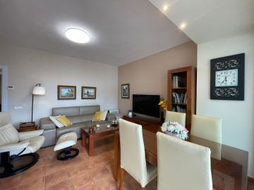 https://cdn.resales-online.com/public/mirbblak76/properties/d8a3c552f99111edb6600217bc231ef4/w1200/11-20939a0134ad724a8cb2a801094d15a4.jpg?v=1684929308
