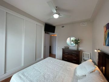 https://cdn.resales-online.com/public/mirbblak76/properties/d8a3c552f99111edb6600217bc231ef4/w1200/20-d1f7658cbe4ba6cd8666fec30fba80ad.jpg?v=1684929308