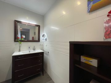 https://cdn.resales-online.com/public/mirbblak76/properties/d8a3c552f99111edb6600217bc231ef4/w1200/23-79897b85162c6a486c7a4d1eb46924dd.jpg?v=1684929308