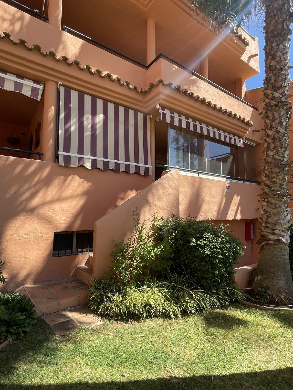 https://cdn.resales-online.com/public/mqt4ubvq31/properties/b3df2cd1f0a811edb6600217bc231ef4/w1200/2-5bd7b9d04b45e33852eaf0ec6670150d.jpg?v=1684931003