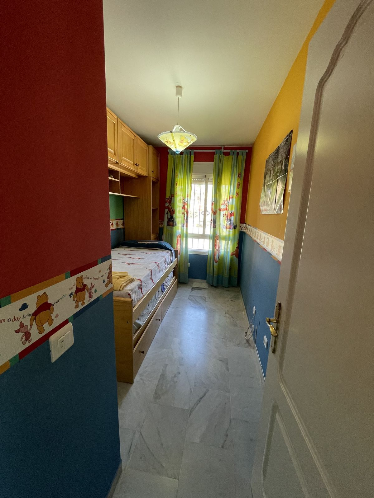 https://cdn.resales-online.com/public/mqt4ubvq31/properties/b3df2cd1f0a811edb6600217bc231ef4/w1200/15-11d12f2f454f2f5e9b981fdd8b901d51.jpg?v=1684931003