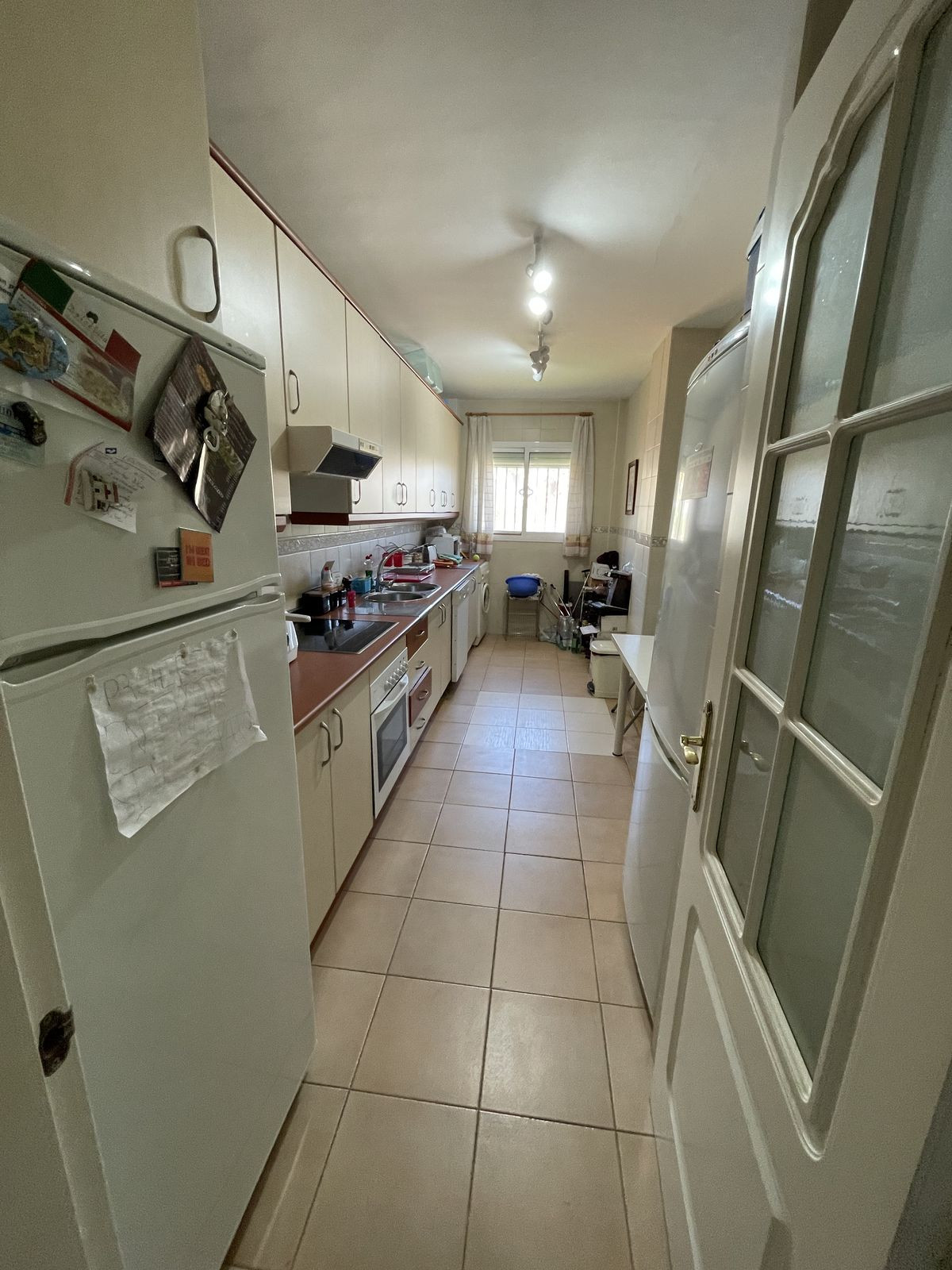 https://cdn.resales-online.com/public/mqt4ubvq31/properties/b3df2cd1f0a811edb6600217bc231ef4/w1200/8-e64a9055bba3e77ac8aca3b893cdf826.jpg?v=1684931003
