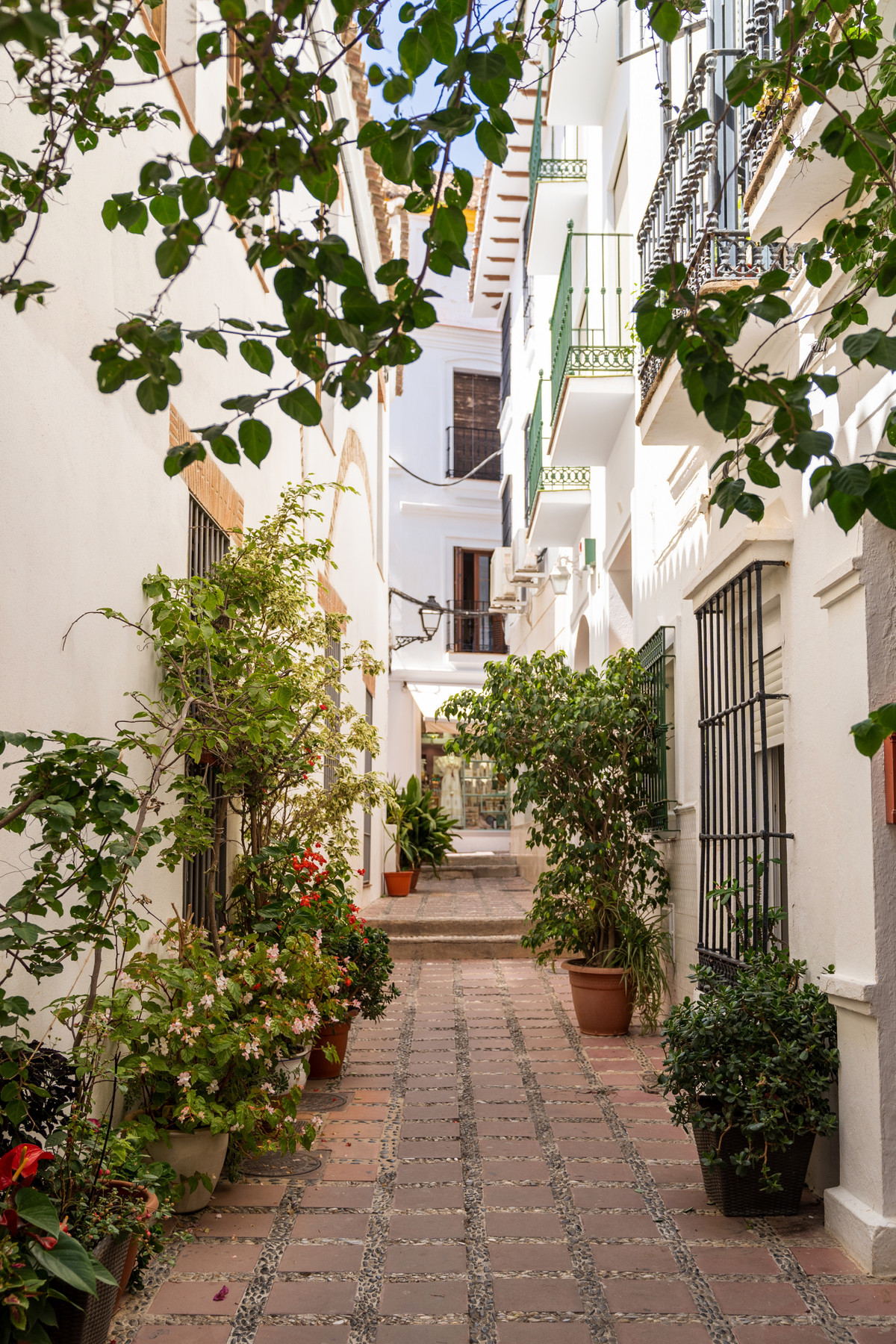 https://cdn.resales-online.com/public/i1e7n2382g/properties/818a8174019811eda97d0217bc231ef4/w1200/12-53013098fcab6c38b1379cd33298e050.jpg?v=1674195186
