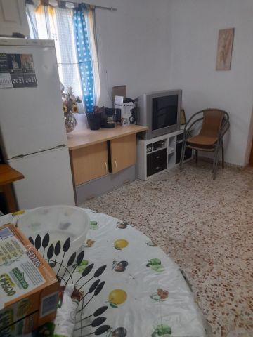 https://cdn.resales-online.com/public/7rg1k5rn6p/properties/9e8a792bfa5211edb6600217bc231ef4/w1200/6-241328e1bcc9c0d8ce1222beb6c967a8.jpg?v=1685085060