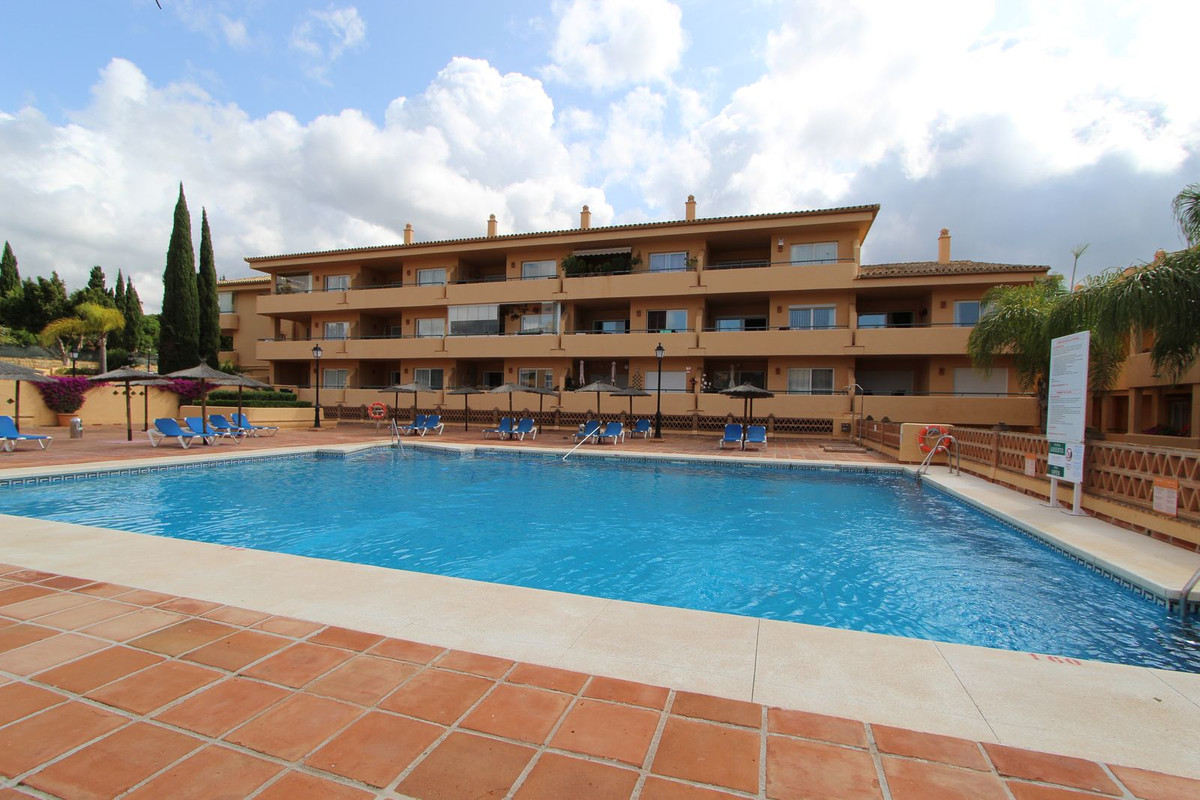https://cdn.resales-online.com/public/z3bjx7yo8m/properties/27c5145afbaa11edb6600217bc231ef4/w1200/1-7980e48d732b6fc85c14b43b94d2aa54.jpg?v=1685101636