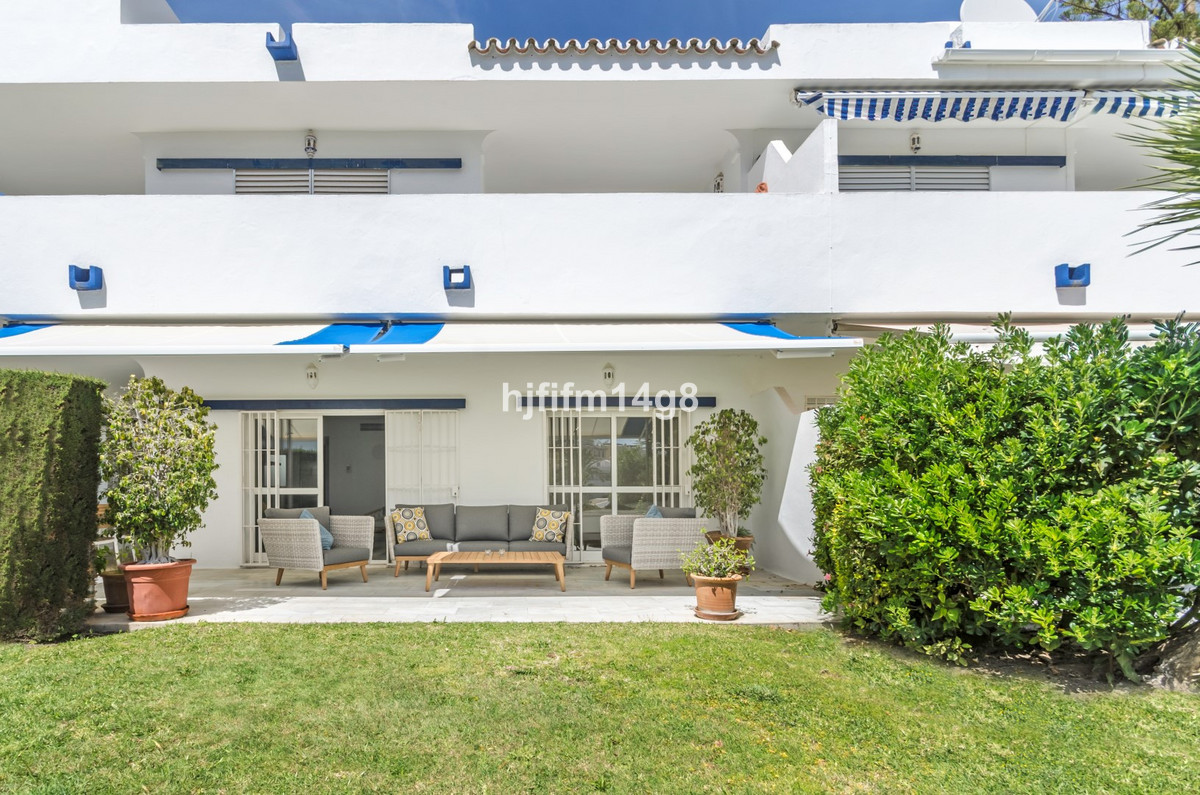 https://cdn.resales-online.com/public/hjfifm14g8/properties/4838922f118c11eea7b50217bc231ef4/w1200/1-7980e48d732b6fc85c14b43b94d2aa54.jpg?v=1687504069