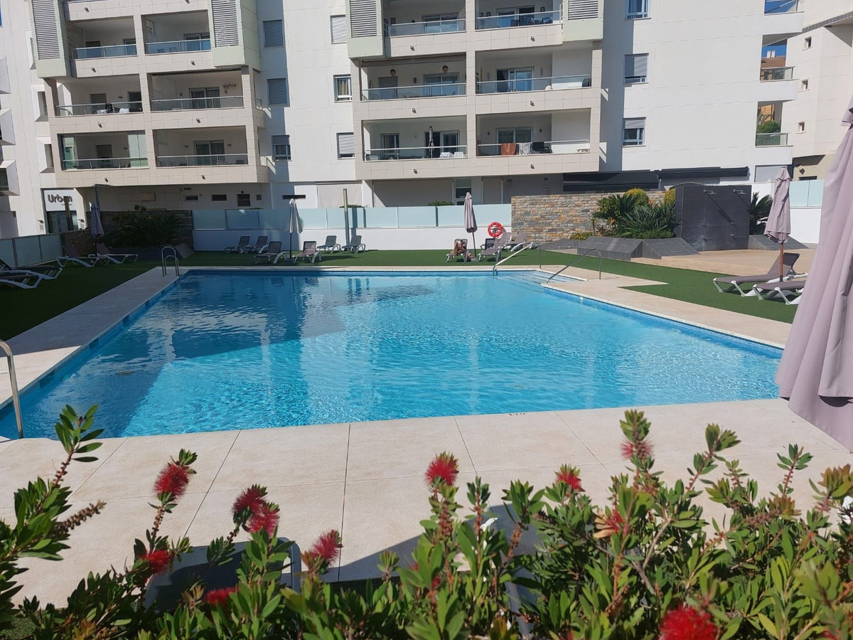 https://cdn.resales-online.com/public/nta0ullcs5/properties/bab5e01853aa11eea6080217bc231ef4/w1200/34-2e8657844e540eba0189d71f472ffca9.jpg?v=1694776109