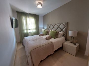 https://cdn.resales-online.com/public/nta0ullcs5/properties/bab5e01853aa11eea6080217bc231ef4/w1200/17-dd5fcd4f0eb487dfa3803f7e20814c0e.jpg?v=1694776109