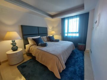 https://cdn.resales-online.com/public/nta0ullcs5/properties/bab5e01853aa11eea6080217bc231ef4/w1200/30-5e8634ec9576c9ad4825a6dec5b5d375.jpg?v=1694776109