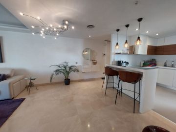 https://cdn.resales-online.com/public/nta0ullcs5/properties/bab5e01853aa11eea6080217bc231ef4/w1200/5-3595ad71cbd87be6c3643a4285ef4791.jpg?v=1694776109