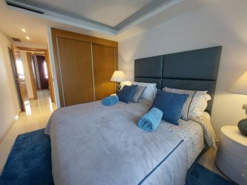 https://cdn.resales-online.com/public/nta0ullcs5/properties/bab5e01853aa11eea6080217bc231ef4/w1200/6-241328e1bcc9c0d8ce1222beb6c967a8.jpg?v=1694776109