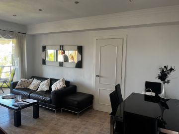 https://cdn.resales-online.com/public/5em70cvk9j/properties/8a4c20c053a111eea6080217bc231ef4/w1200/3-e898b2bb2a2fdfd06d2c39894dce8316.jpg?v=1694770164