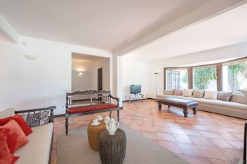https://cdn.resales-online.com/public/k5r4twew51/properties/a318e7a353bb11eea6080217bc231ef4/w1200/11-20939a0134ad724a8cb2a801094d15a4.jpg?v=1694781322