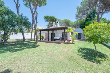 https://cdn.resales-online.com/public/k5r4twew51/properties/a318e7a353bb11eea6080217bc231ef4/w1200/4-c23c0f86247804fa50226aecd8b0b2c8.jpg?v=1694781322
