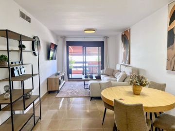 https://cdn.resales-online.com/public/f46j47fd2a/properties/213770b153a911eea6080217bc231ef4/w1200/3-e898b2bb2a2fdfd06d2c39894dce8316.jpg?v=1694773738