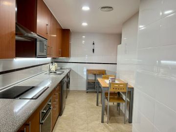 https://cdn.resales-online.com/public/f46j47fd2a/properties/213770b153a911eea6080217bc231ef4/w1200/4-c23c0f86247804fa50226aecd8b0b2c8.jpg?v=1694773738