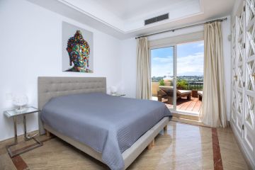 https://cdn.resales-online.com/public/tvd64zcaq6/properties/653c0d4651f011eea6080217bc231ef4/w1200/11-20939a0134ad724a8cb2a801094d15a4.jpg?v=1694583942